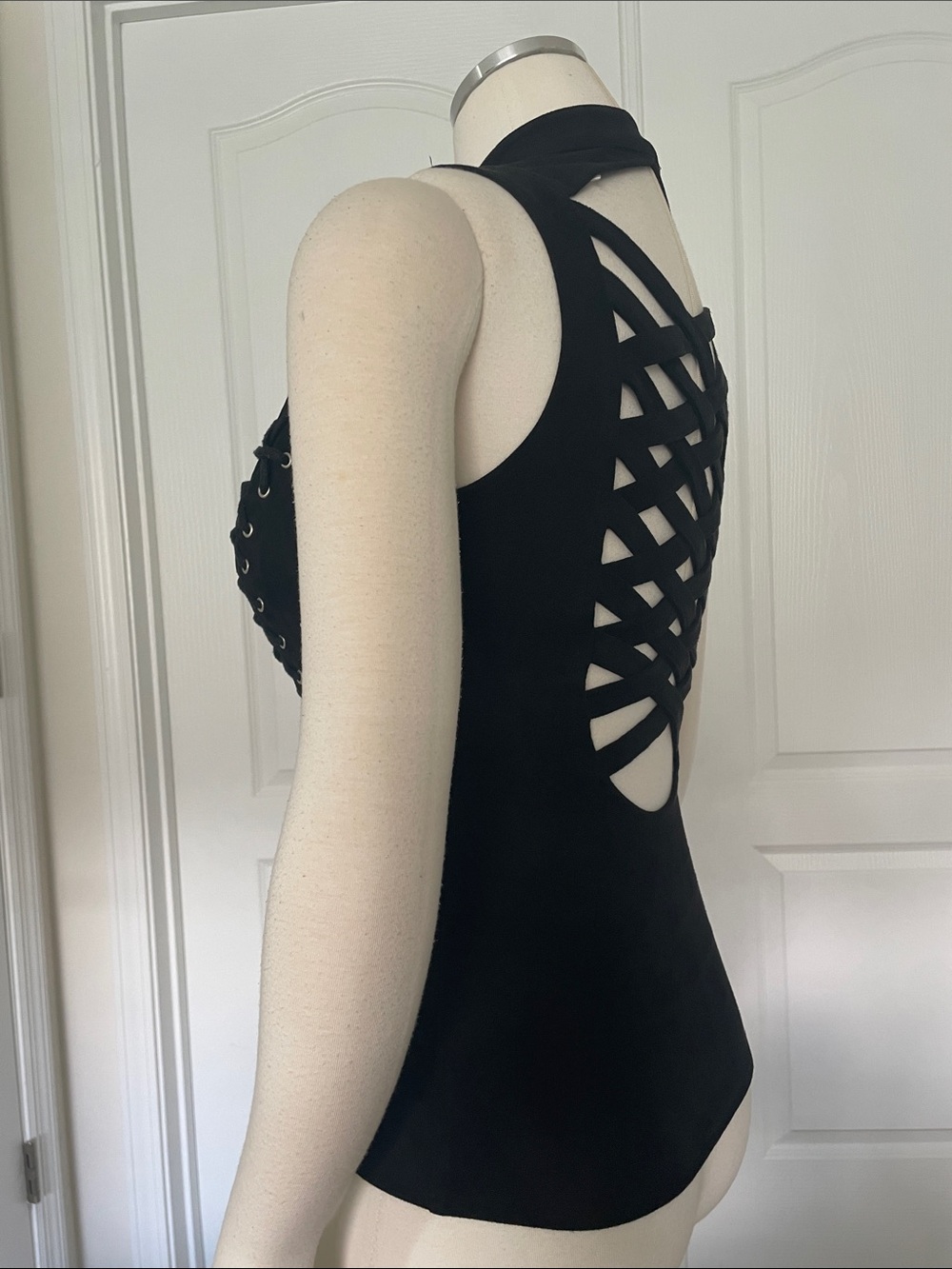 Lydia Black Lace-Up Front Zip Women's Vest Small - Picture 8 of 10